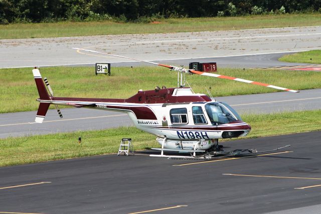 Bell JetRanger (N198H) - Someone has screwed up again. This IS NOT a Cessna.  Its a Bell 206B