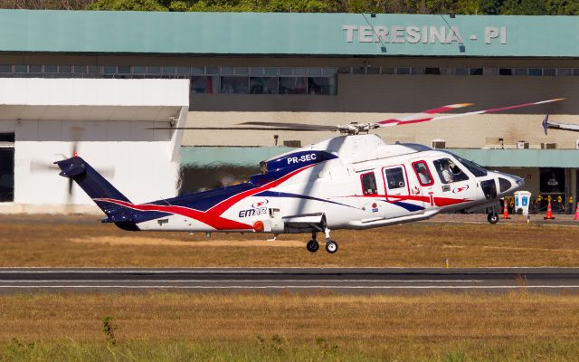 Sikorsky S-76 (PR-SEC) - Emar Táxi Aéreo