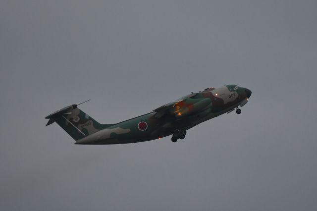 KAWASAKI C-1 (28-1002) - 06.Sep.2021 17:40br /C-1 (28-1002) during night training.