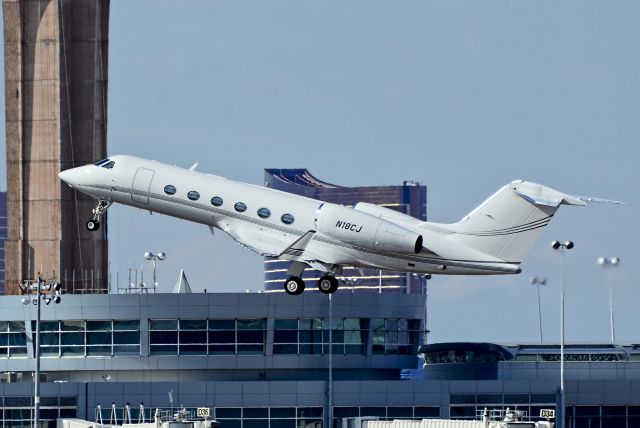 Gulfstream Aerospace Gulfstream IV (N18CJ) - N18CJ   2008 Gulfstream Aerospace GIV-X (G450) C/N 4141 - McCarran International Airport, Las Vegas - TDelCorobr /September 12, 2013