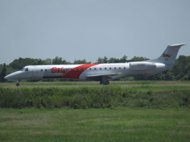 Embraer ERJ-145 (HI1053)