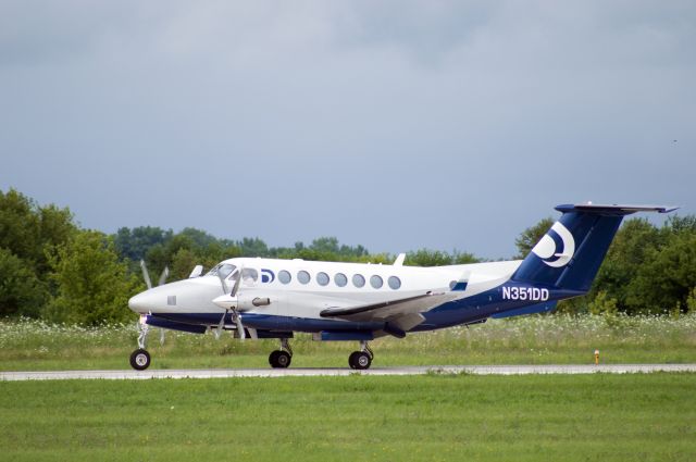 Beechcraft Super King Air 350 (N351DD)