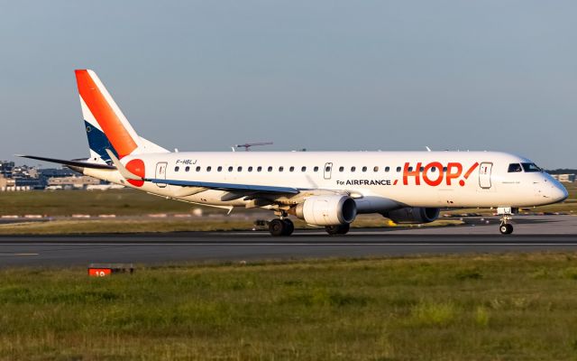 Embraer ERJ-190 (F-HBLJ)
