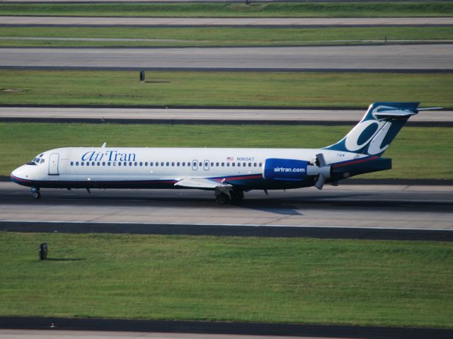 Boeing 717-200 (N965AT) - Arriving 6/17/12