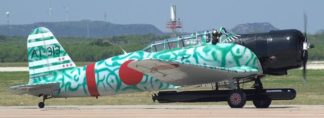 North American T-6 Texan (N3242G)