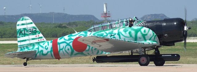 North American T-6 Texan (N3242G)