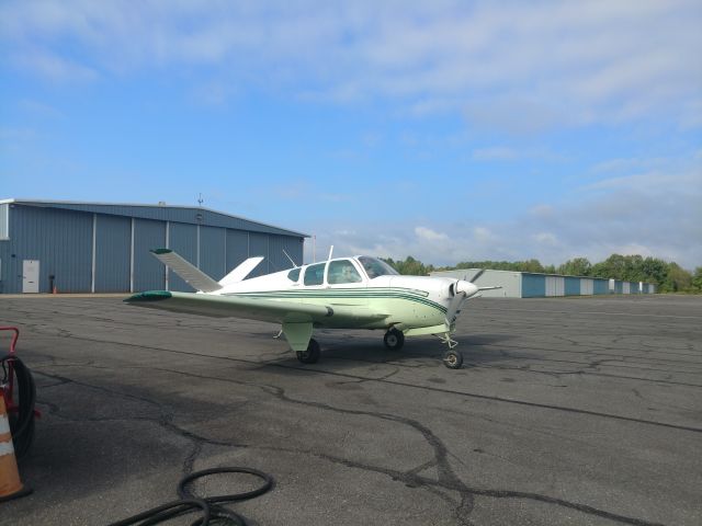 Beechcraft 35 Bonanza (N3495B)