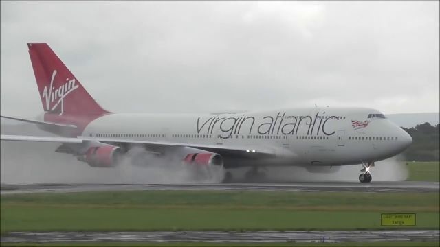 Boeing 747-400 (G-VBIG) - touch down RW23R from Las Vegas