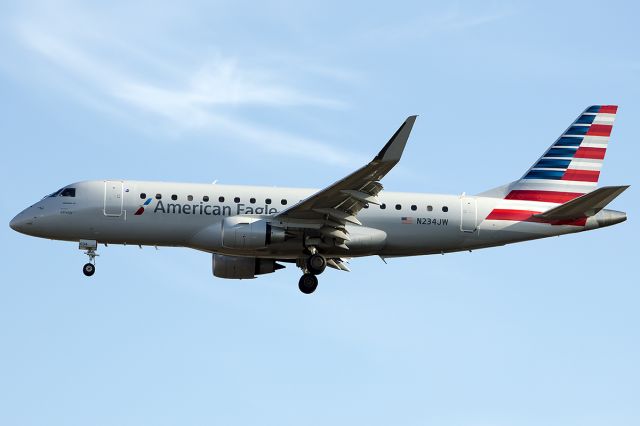 Embraer 170/175 (N234JW)