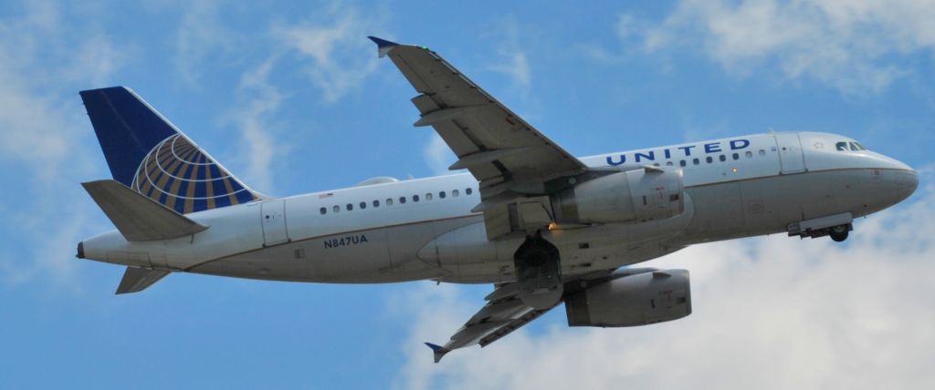 Airbus A319 (N847UA)