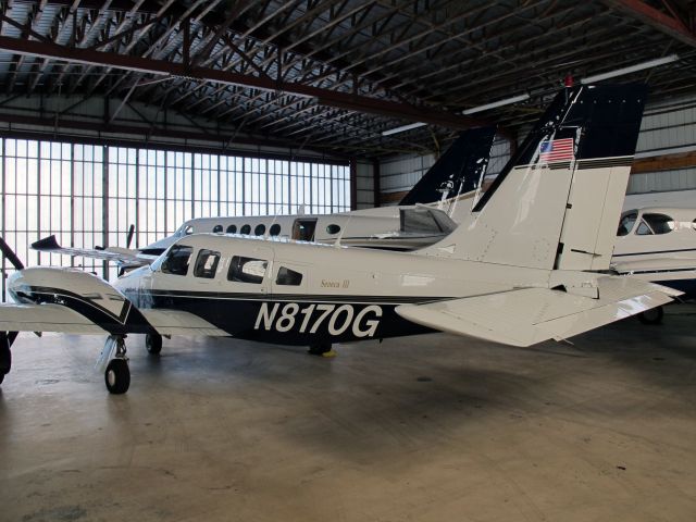 Piper Seneca (N8170G)
