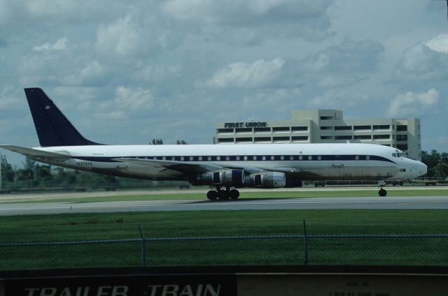 McDonnell Douglas Jet Trader (HI-573CA) - Departure at Miami Intl Airport on 1990/08/28