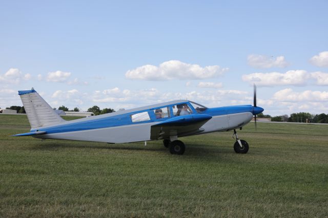 Piper Saratoga (N877DS) - A little aft CG? On flightline