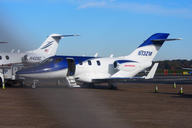 Honda HondaJet (N13ZM)