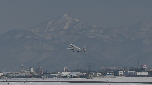 Embraer 170/175 (SC212J) - 08.Feb.2023br /Right after takeoff.