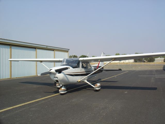 Cessna Skyhawk (N13456)