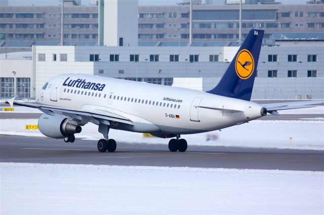 Airbus A319 (AA-IBA)