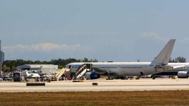 BOEING 767-300 (N705KW) - Eastern Airlines N705KW flight #2D212 loading passengers for repatriation to Canada in Fort Lauderdale from the Wuhan Corona Virus stricken MS Zaandam cruise ship currently docked at Port Everglades. 