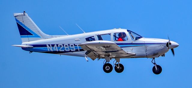 Piper Cherokee (N4269T) - N4269T 1972 Piper PA-28-180 Cherokee s/n 28-7205126 - Correction registerbr /North Las Vegas Airport  KVGTbr /Photo: TDelCorobr /April 19, 2024