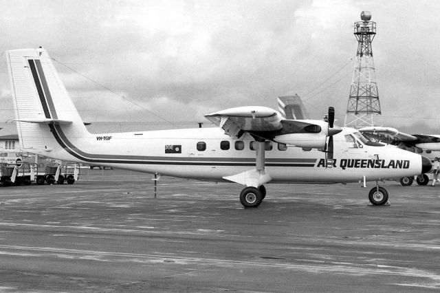 VH-TGF — - AIR QUEENSLAND - DE HAVILLAND CANADA DHC-6-300 TWIN OTTER - REG VH-TGF (CN 270) - ROCKHAMPTON QLD. AUSTRALIA - YBRK (3/7/1986)