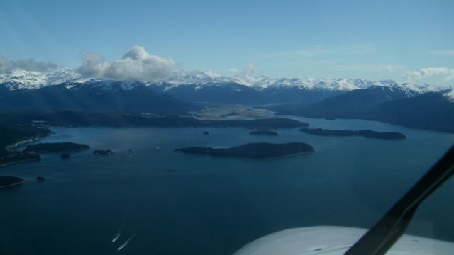 — — - An overview of the terrain while conducting the GPS 8 into Juneau.br /br /[Disclaimer: This does not serve as an official briefing or airport information or navigation source.]