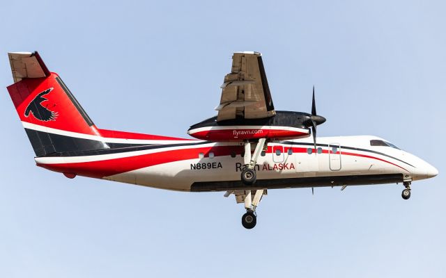 de Havilland Dash 8-100 (N889EA)