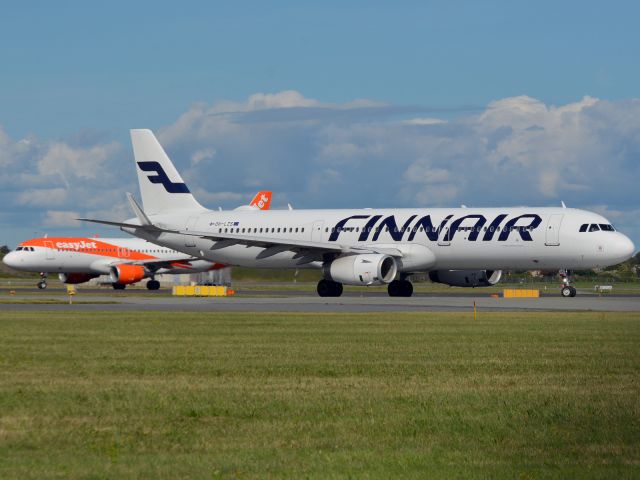 Airbus A321 (OH-LZS) - Ready to depart RWY04R