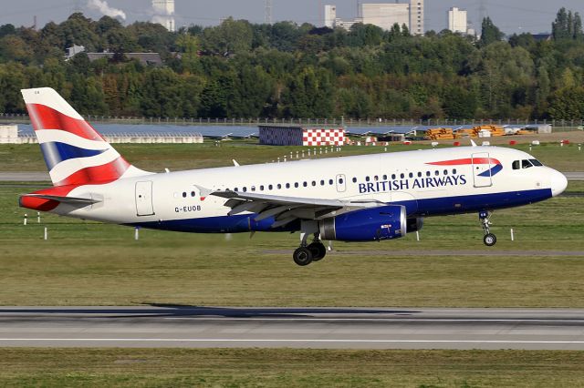 Airbus A319 (G-EUOB)