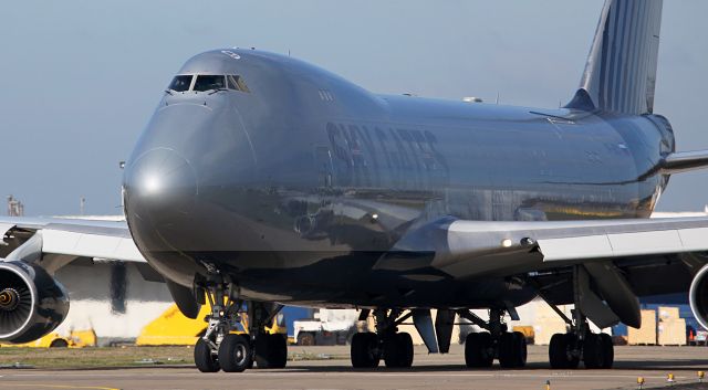 Boeing 747-400 (VP-BCI)