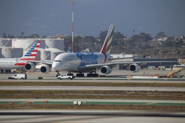 Airbus A380-800 (A6-EOF)