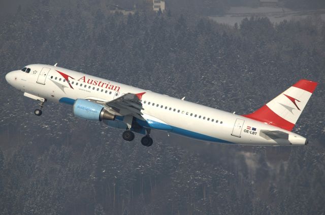 Airbus A320 (OE-LBT)