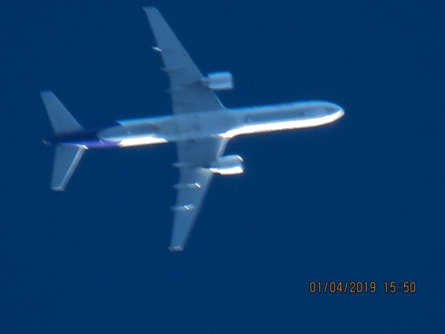 Boeing 757-200 (N785FD)