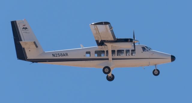 De Havilland Canada Twin Otter (N258AR)