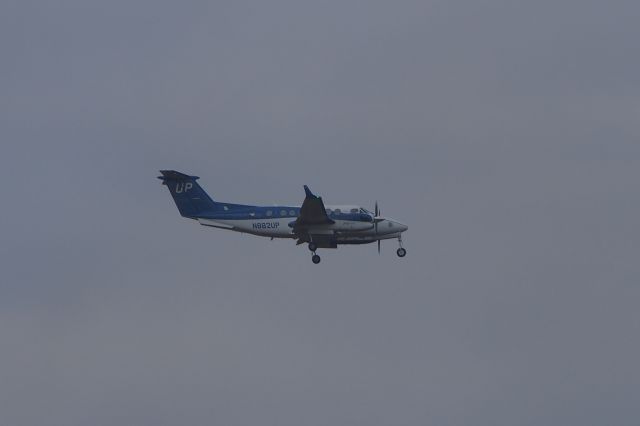 Beechcraft 35 Bonanza (N882UP)