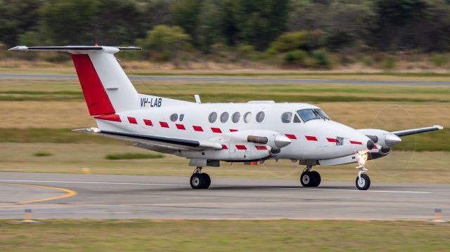 Beechcraft Super King Air 200 (VH-LAB)