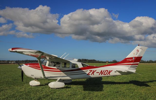 Cessna 206 Stationair (ZK-NOK) - Private strip in Cust, Canterbury, NZ.