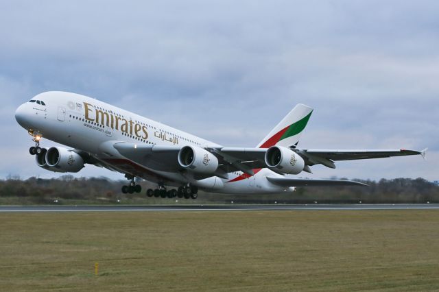 Airbus A380-800 (A6-EOR) - The morning Emirates flight, EK22, departs to DXB.