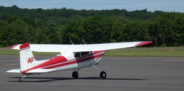 Cessna Skywagon 180 (N3155C) - Catching some tarmac time is this 1954 Cessna Skywagon 180 in the Spring of 2022.