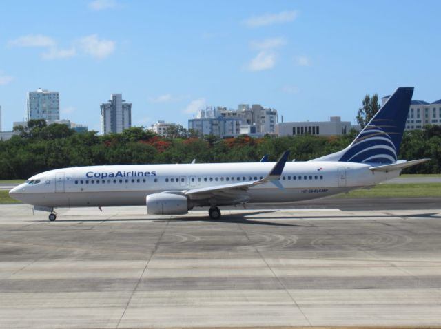 Boeing 737-800 (HP-1842CMP)