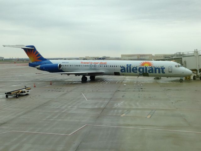 McDonnell Douglas MD-83 (N863GA) - This is the exact same MD-83 I spotted at SGF, and it came from the exact same airport, LAS! Date - Apr 6, 2018