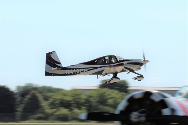 N410CB — - Leaving EAA Airventure 2022