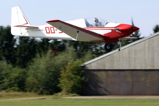 SPORTAVIA-PUTZER RF-4 (OO-JLB)