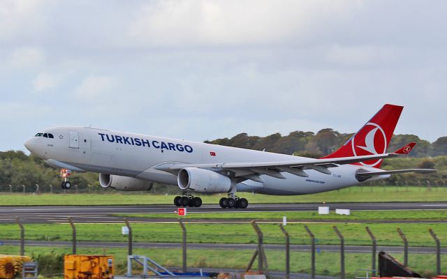 Airbus A330-200 (TC-JDR) - turkish cargo a330-200f tc-jdr dep shannon 25/9/16.