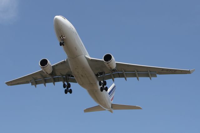 Airbus A330-200 (F-GZCF) - March 14, 2009 - approached Detroit 