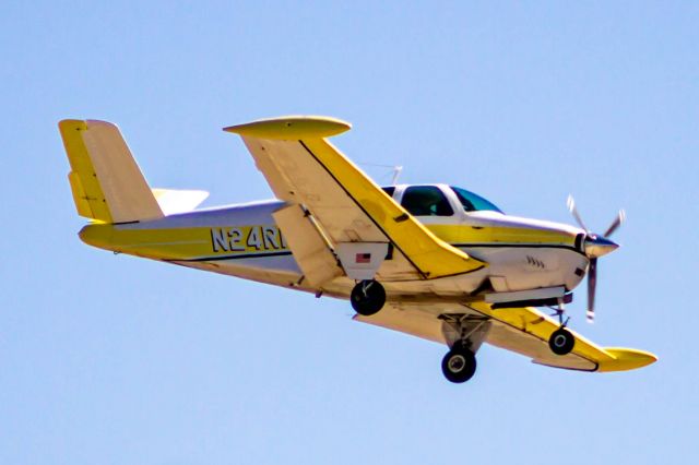 Beechcraft 35 Bonanza (N24RM)