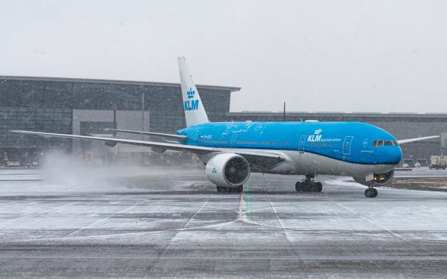 Boeing 777-200 (PH-BQE)