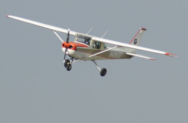 Cessna 152 (N48637)