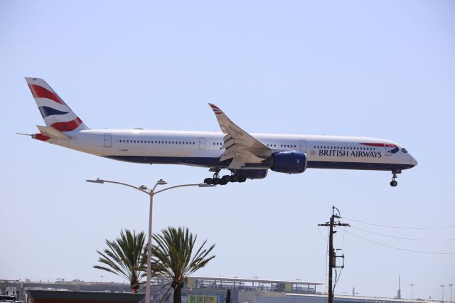 Airbus A350-1000 (G-XWBG)