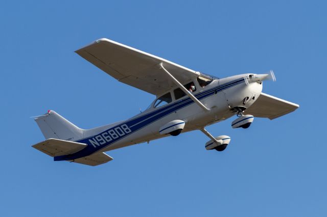 Cessna Skyhawk (N96808)
