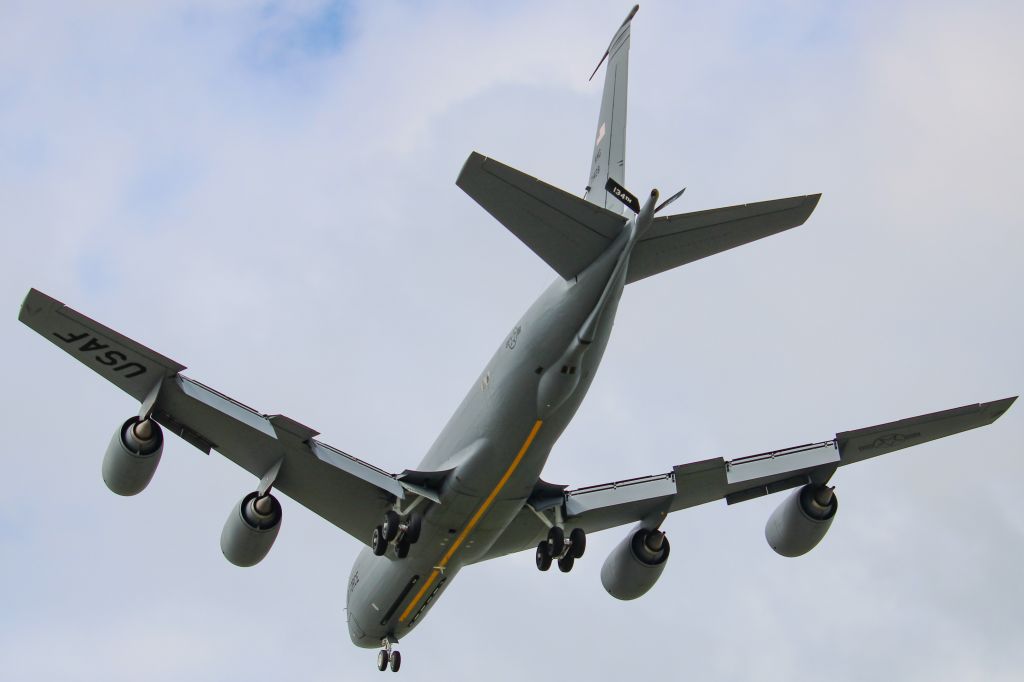 Boeing C-135FR Stratotanker (57-1428)